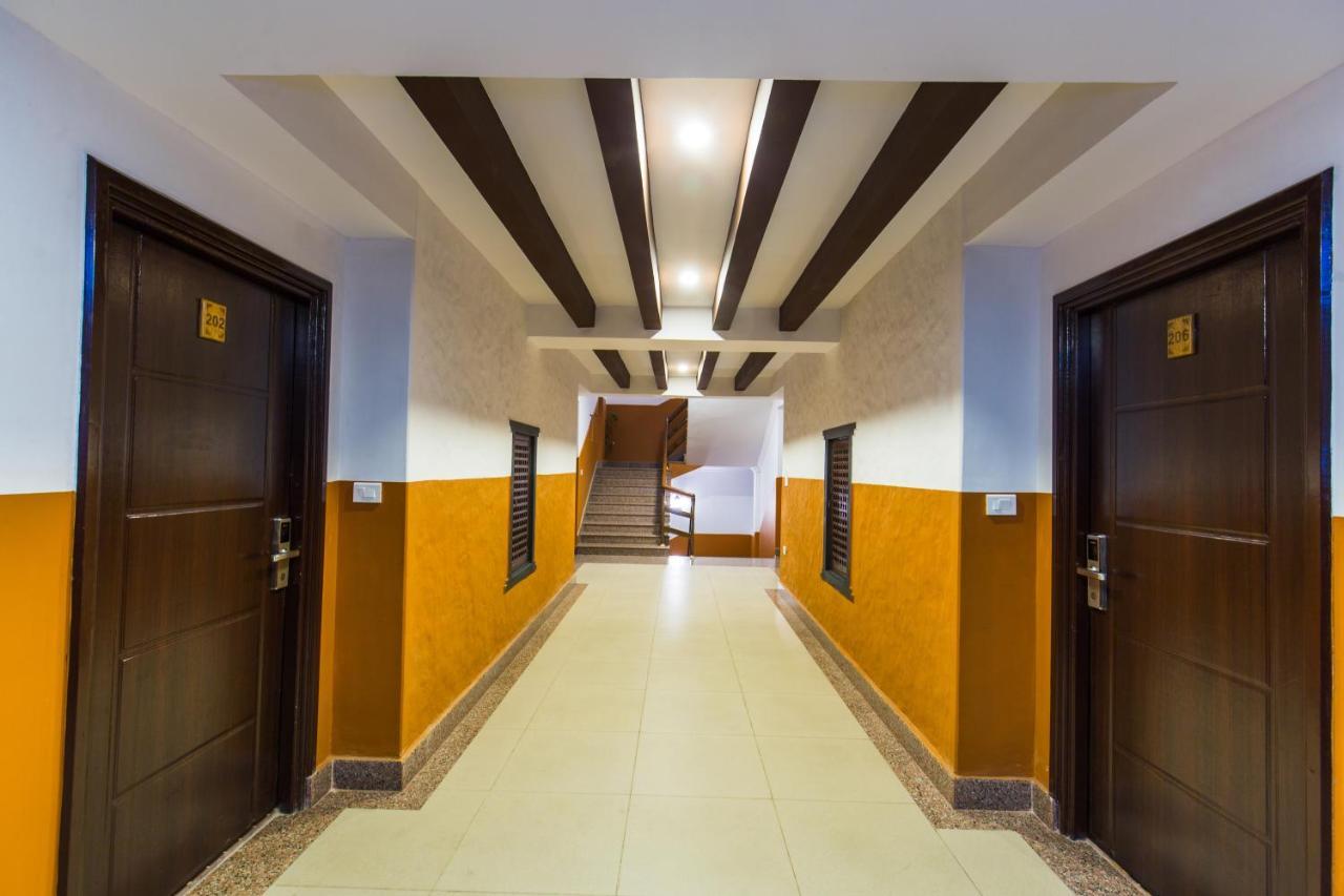Hotel Kausi Pokhara Esterno foto